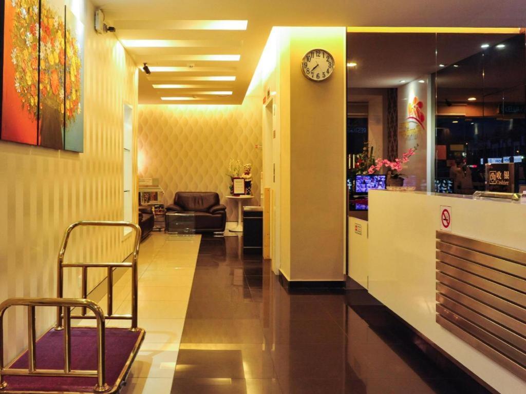Mornington Hotel Medan Ipoh Kültér fotó